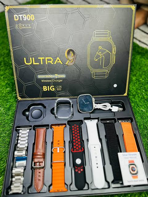 DT900 Ultra9 Smart Watch 10 in 1 Smartwatch